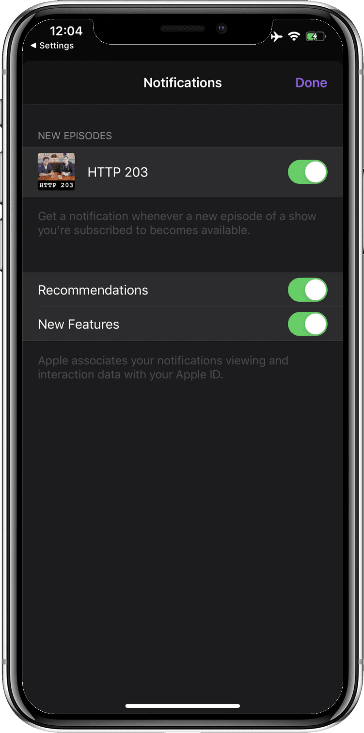 La app de Podcasts para iOS en la pantalla de configuración "Notificaciones" muestra el botón de activación de las notificaciones de "Episodios nuevos" activado.