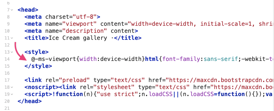 クリティカルな CSS がヘッダーにインライン化された HTML ファイル