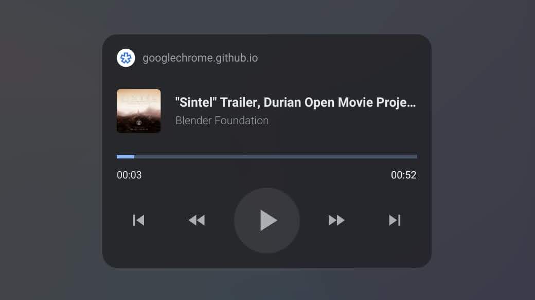 لقطة شاشة لعناصر التحكّم في الوسائط على شاشة القفل في نظام التشغيل ChromeOS