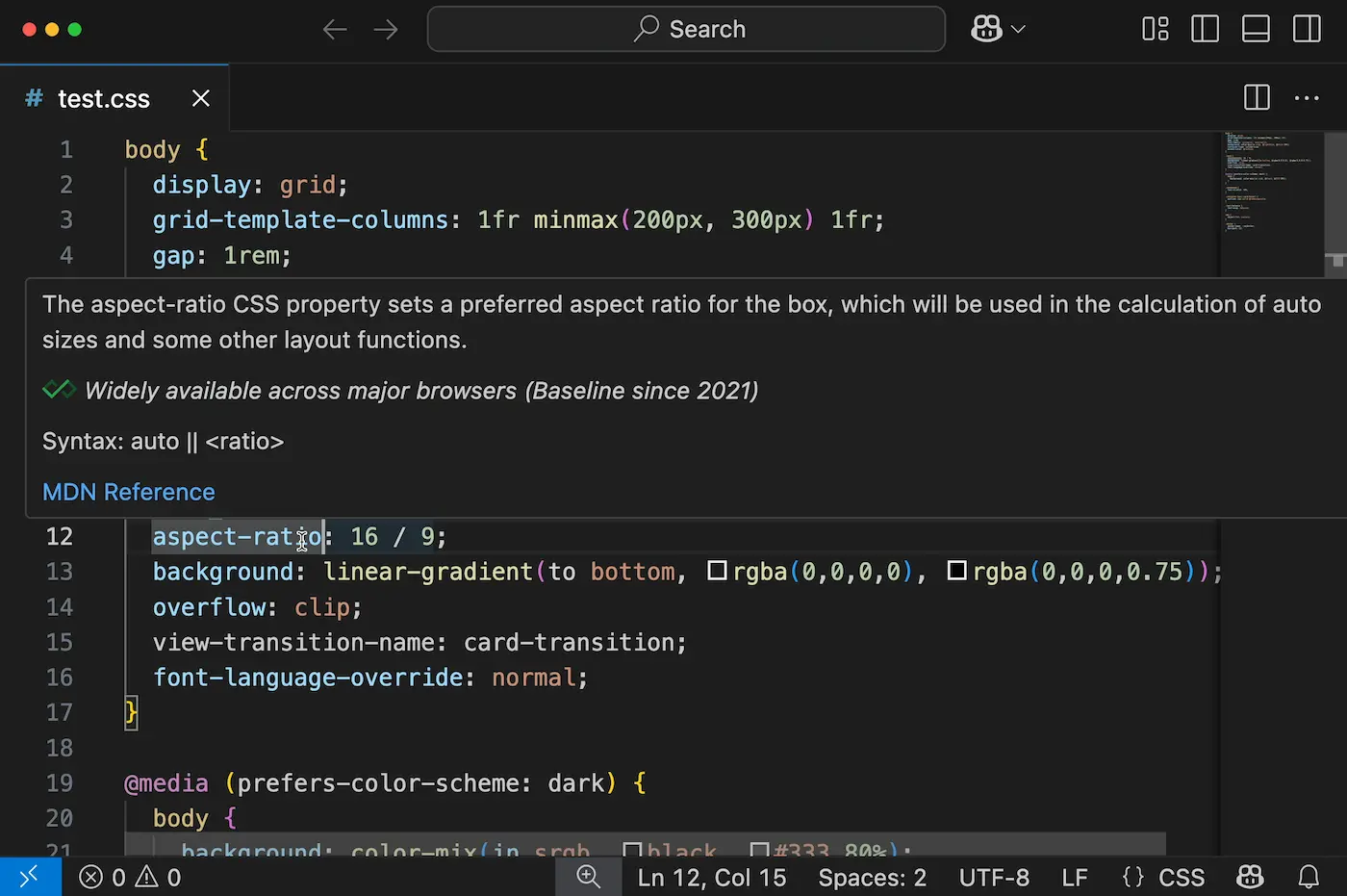 نگه داشتن ماوس روی ویژگی CSS نسبت ابعاد در آخرین نسخه VS Code، با پشتیبانی مرورگر که بر حسب Baseline بیان شده است: به طور گسترده در مرورگرهای اصلی در دسترس است (Baseline از سال 2021)