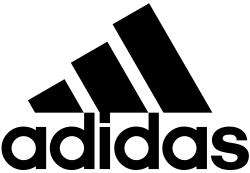 لوگوی مشکی آدیداس با سه خط نمادین بالای کلمه آدیداس با حروف کوچک.